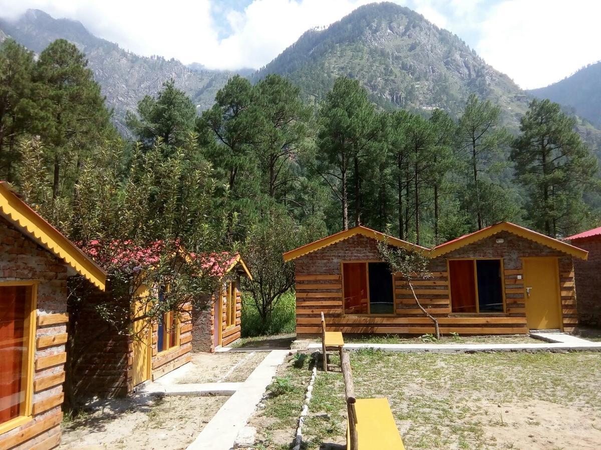 Brick And Wood Cottages Kulu Exterior foto